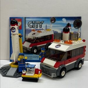 Lego 3366 City Satellite Rocket Launch Pad 
Complete Space Exploration